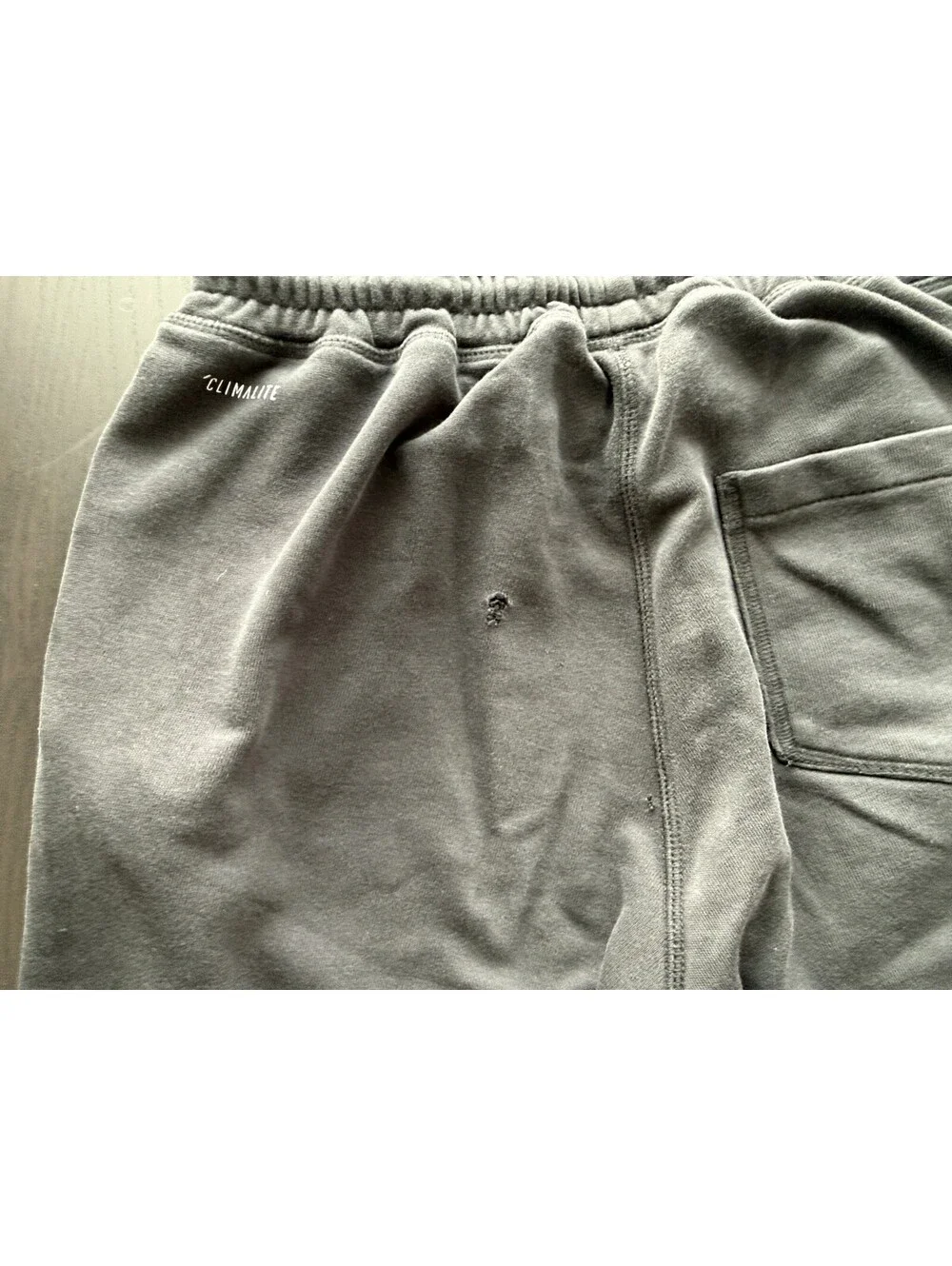 Adidas Originals Mens Small 28” Blackbird Joggers Vintage Black Fleece